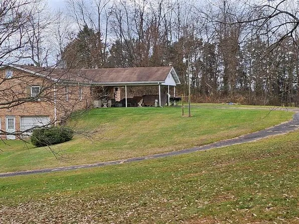 30135 Lee Hwy, Glade Spring, VA 24340
