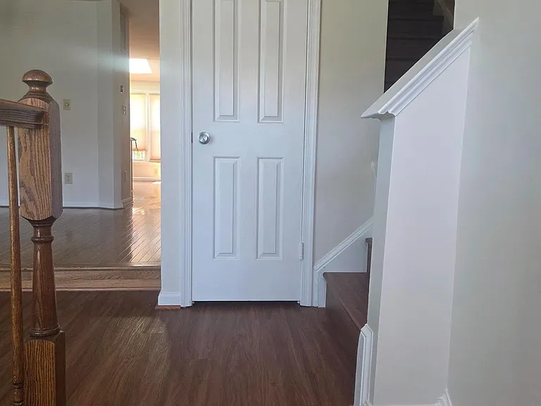 7766 Black Horse Ct — Photo 9