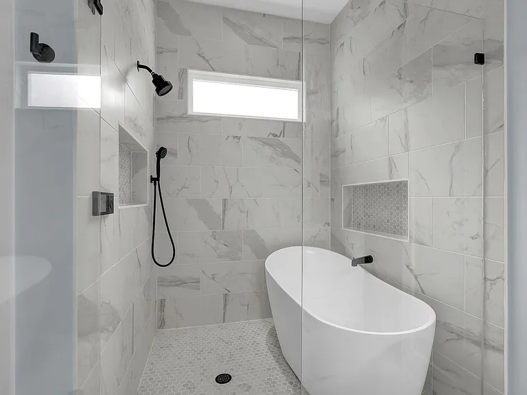 1059 Meridian Dr — Photo 13