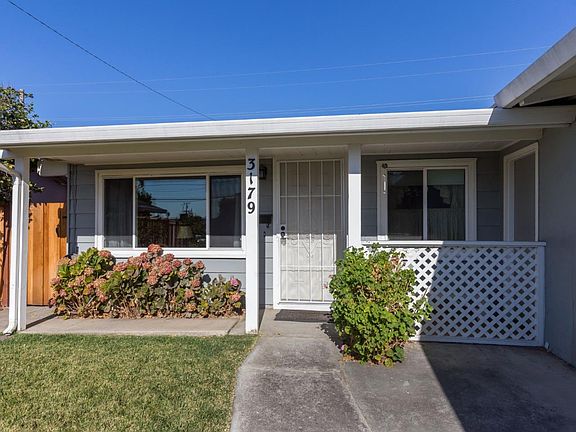 2nd image of 3179 Mount Vista Dr