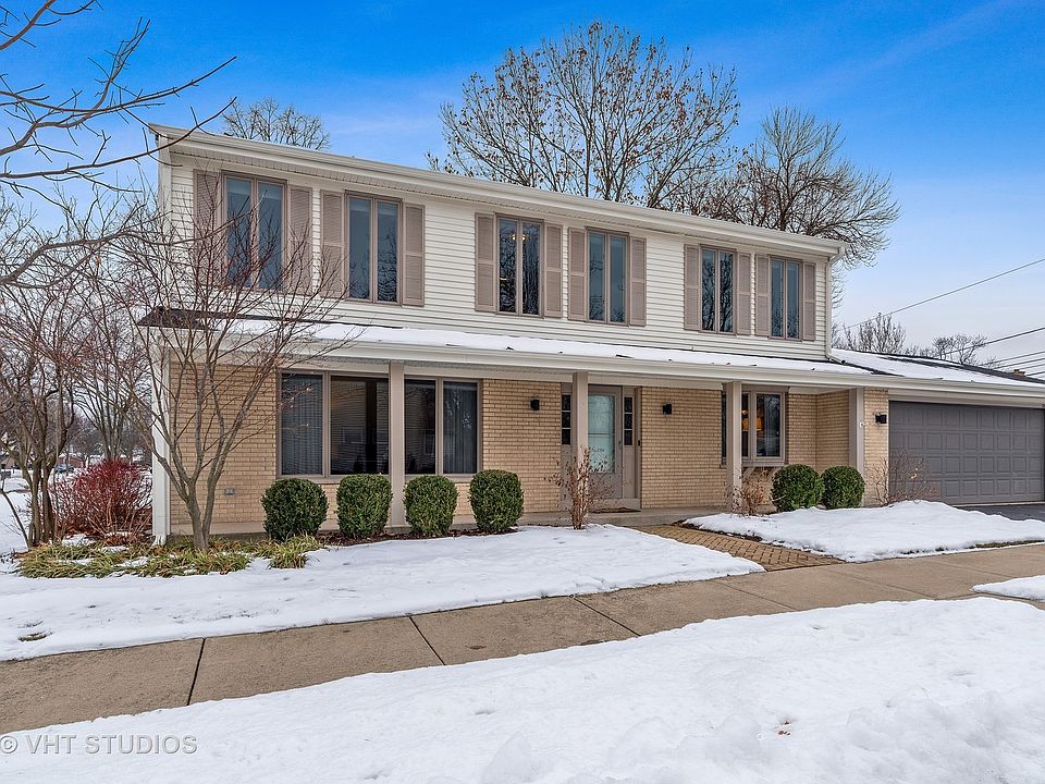 1st image of 1204 Highland Ln