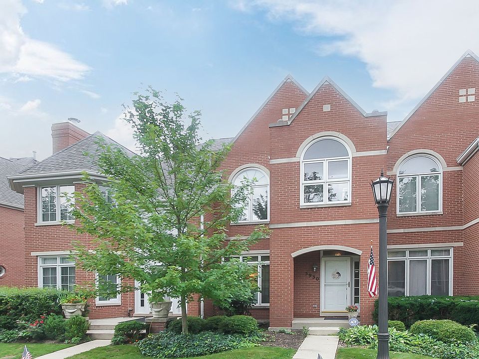 5930 N Sauganash Ln, Chicago, IL 60646 Zillow