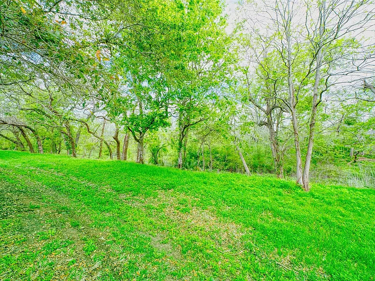 5619 Riverstone Crossing Dr — Photo 35
