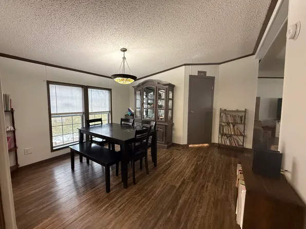 1153 Nicolson St #251, Wayland, MI 49348