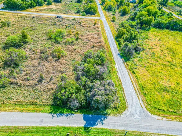22143 Stanwood Dr, Whitney, TX 76692