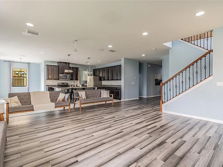 11027 Tahiti Isle Ln — Photo 40