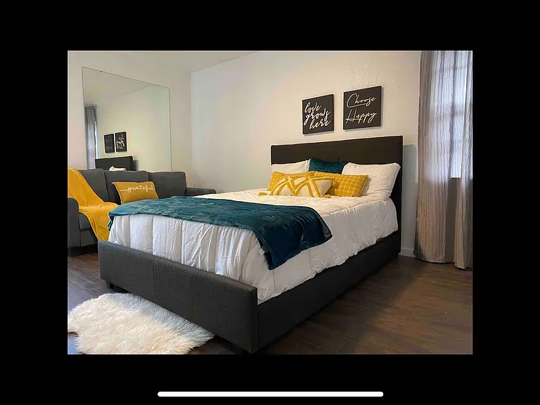 350 Thunderbird Dr #21 — Photo 13