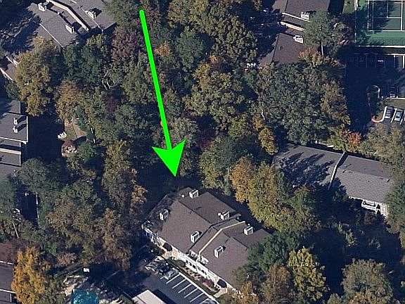 2nd image of 1212 Summit North Dr NE