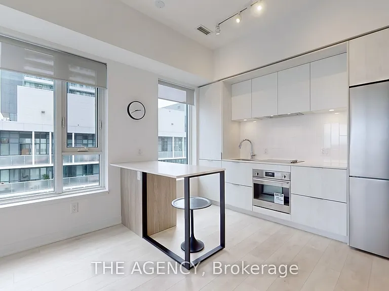 35 Tubman Ave #Penthouse 1115 — Photo 5