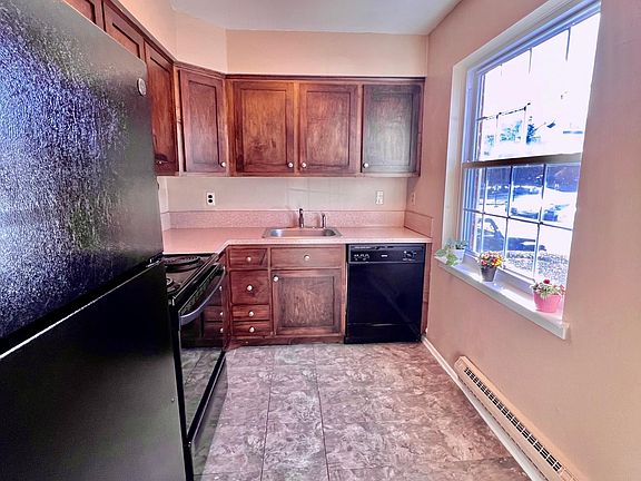 3rd image of 303 Woodland Hills Rd #303