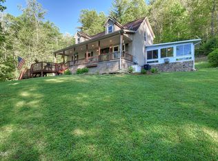 200 Coleman Rd, Hampton, TN 37658