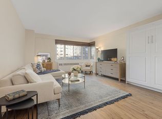 345 W 58th St APT 4Y, New York, NY