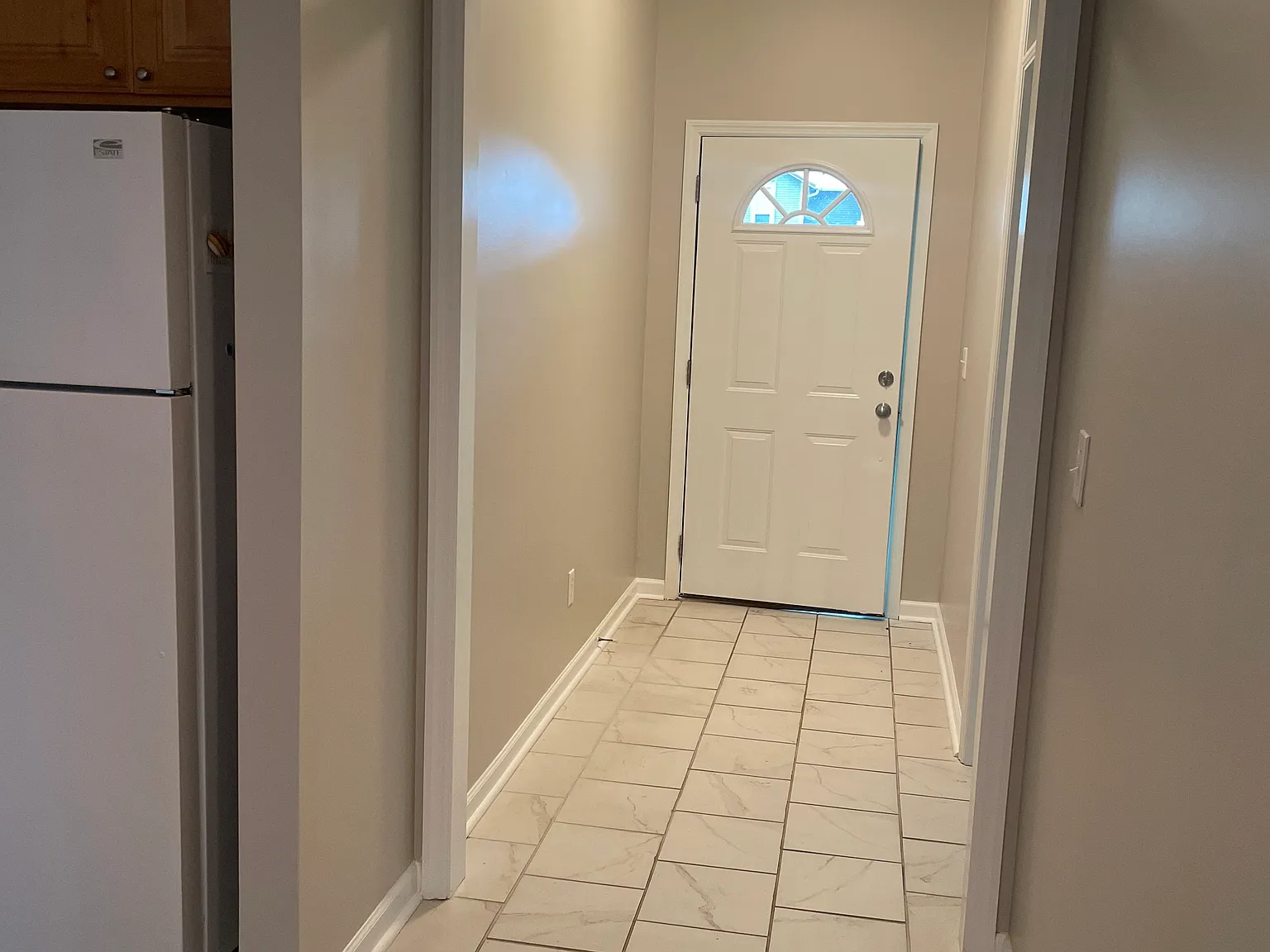 3 bed, 1685 sqft, $2,050 — Photo 4