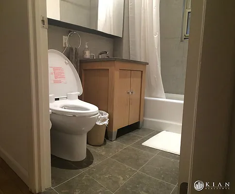Rented by Kian Realty | media 5