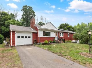 12 Lillian Rd, Acton, MA 01720