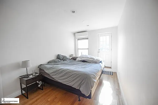 Rented by Brownstone Real Estate | media 15