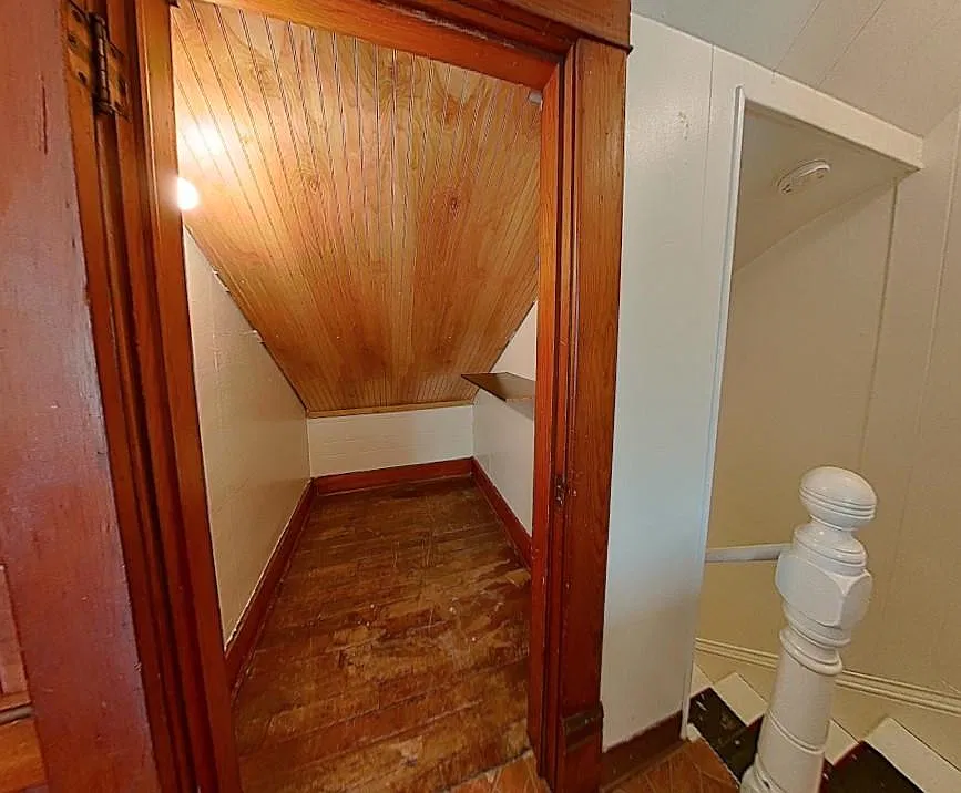 2 bed, 750 sqft, $1,116 — Photo 3