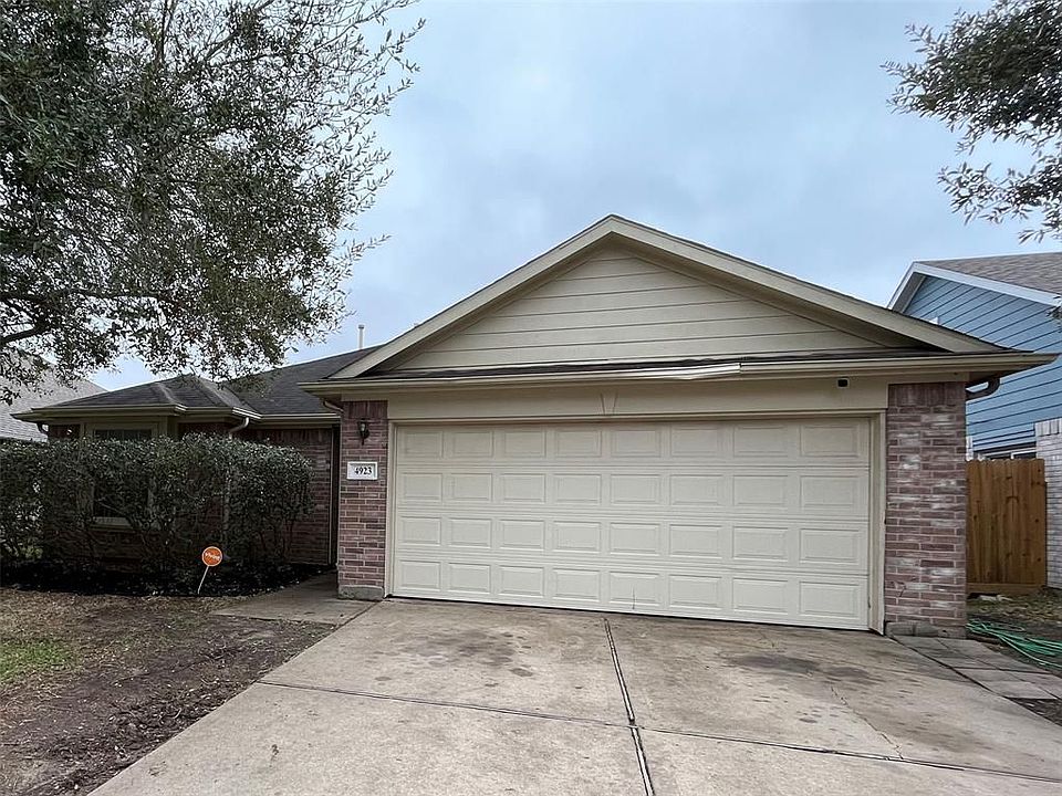 1st image of 4923 Callery Creek Dr