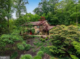 4700 Laurel Dr, Harrisburg, PA 17110