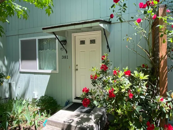 381 Glenn St, Ashland, OR 97520