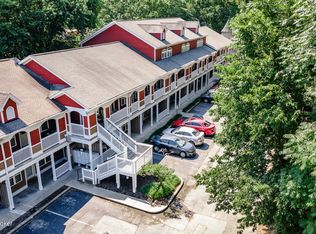 225 Crescent Hill Pl APT 204, Louisville, KY