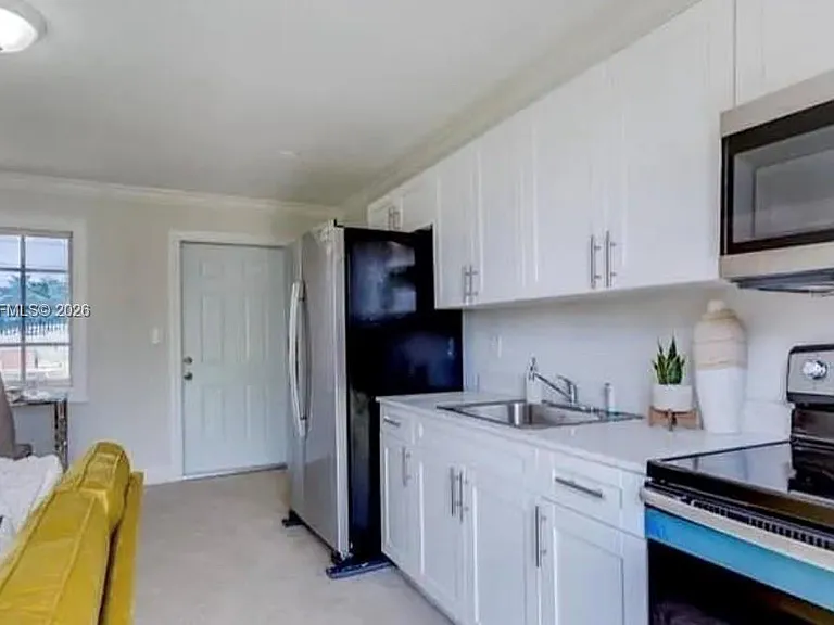 5511 SW 20th St #3 — Photo 9