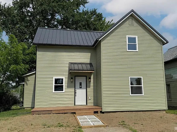 241 Baker St, Cromwell, IN 46732