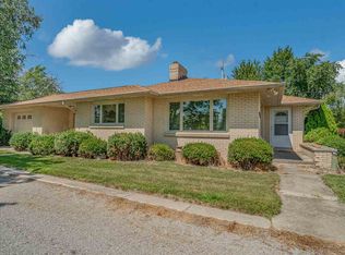 2454 S Four Mile Rd, Kawkawlin, MI 48631