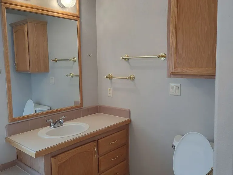 20296 Clearwater Dr — Photo 17
