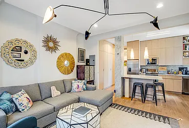 Rented by Barkoff Residential 