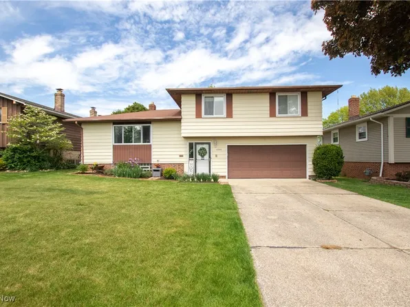 2720 Hetzel Dr, Parma, OH 44134
