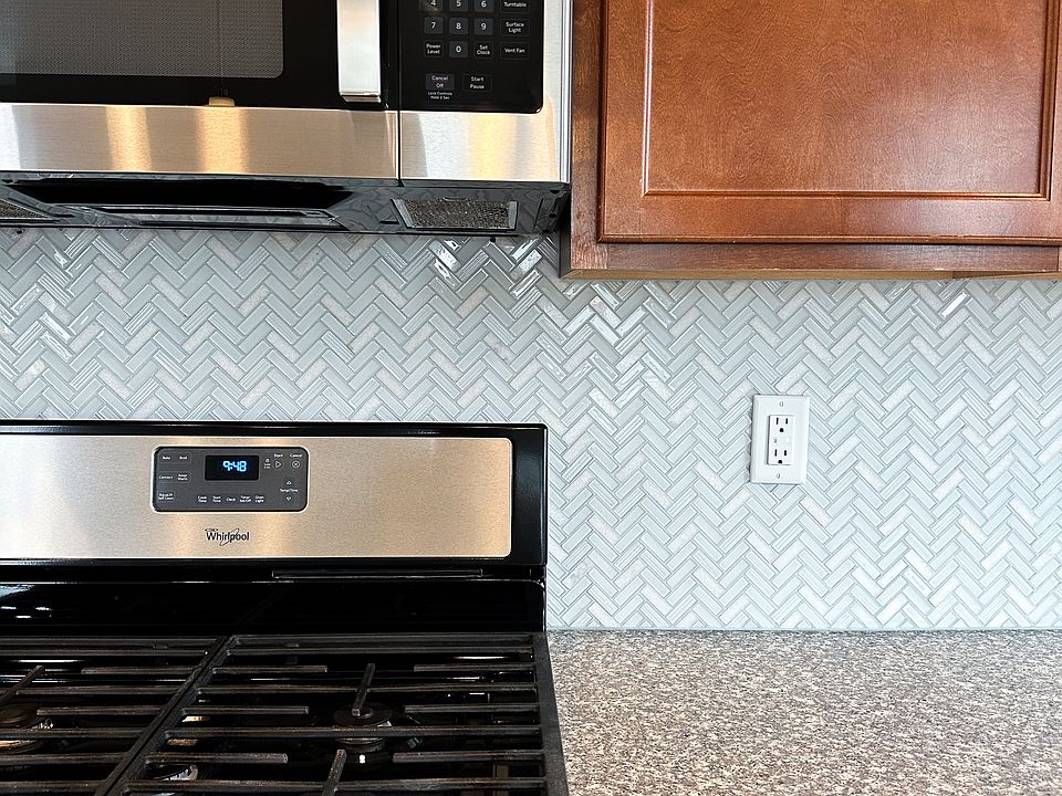 Gorgeous Finishes with Gas Range