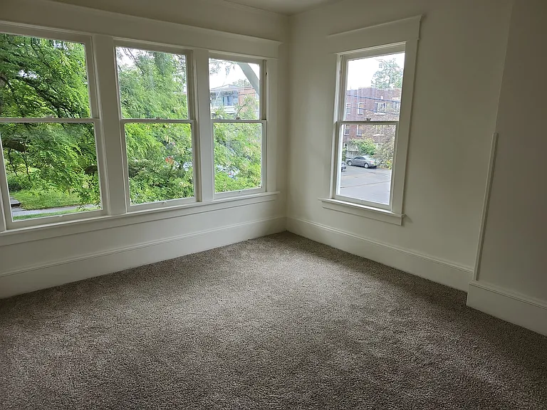 5203 12th Ave NE — Photo 27