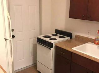 9630 Davis Rd #B, Tampa, FL 33637