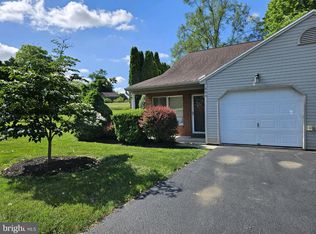 609 Mill Race Ct, Carlisle, PA 17013