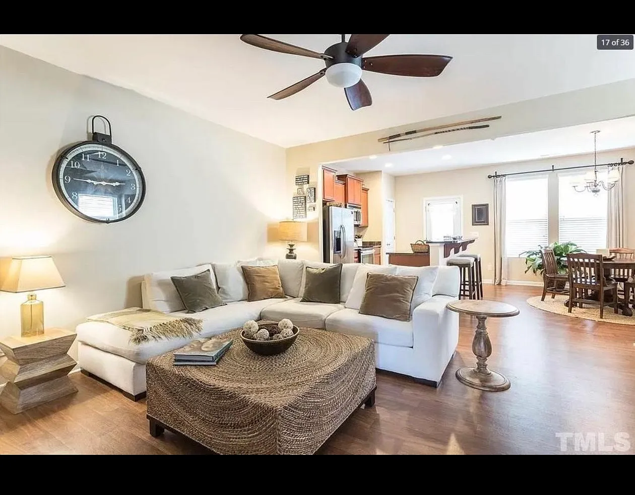 3 bed, 2.5 bath, 1700 sqft, $1,825 — Photo 4