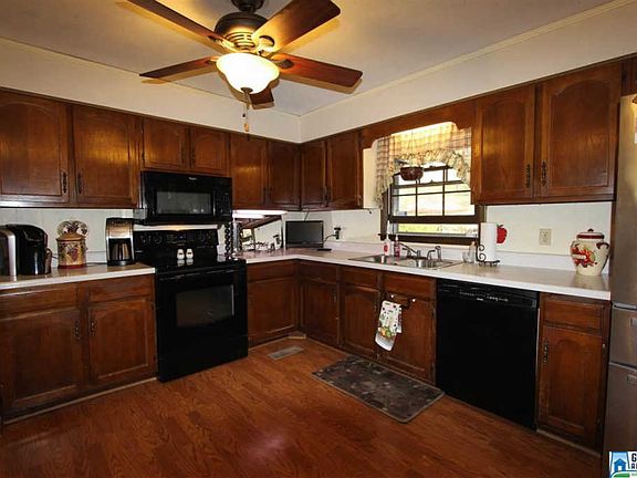 3rd image of 184 Dellwood Dr