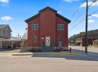 111 Cedar St NW, Elkader, IA 52043