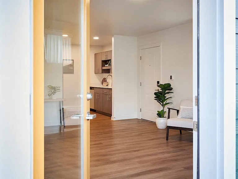 Grand Fir Apartments — Photo 21