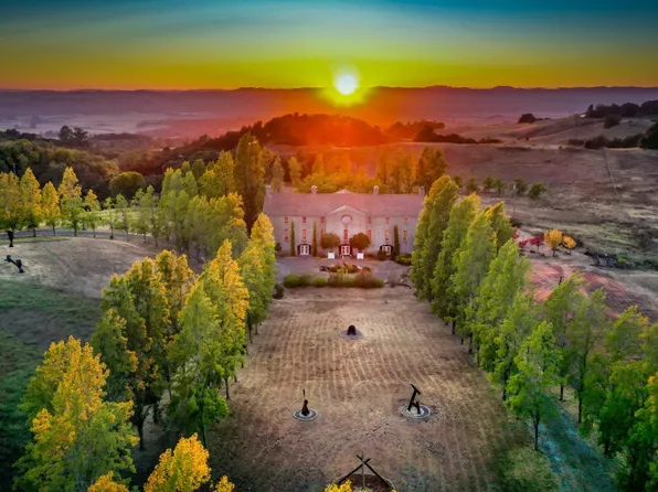 5454 Hillsborough Drive, Petaluma, CA 94954