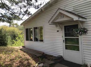 172 Riverside Rd, Marquette, MI 49855
