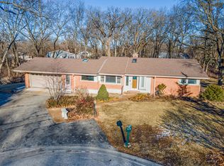 17 Wehrheim Rd, Deer Park, IL 60010