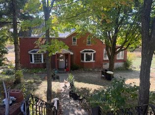 6182 Battersea Rd, South Frontenac, ON K0H1H0