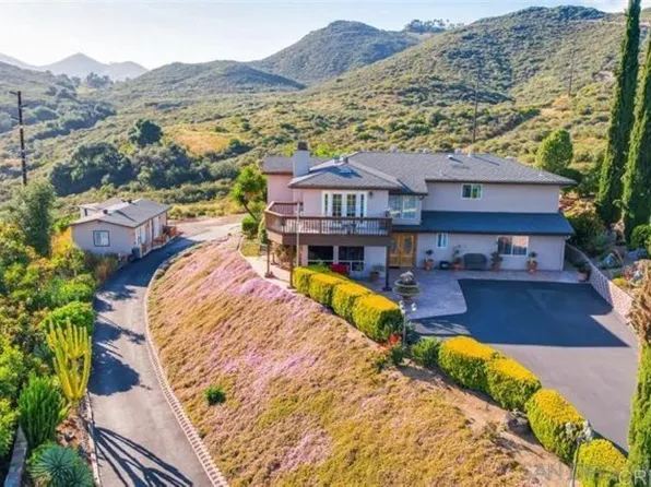 10028 Del Dios Hwy, Escondido, CA 92029