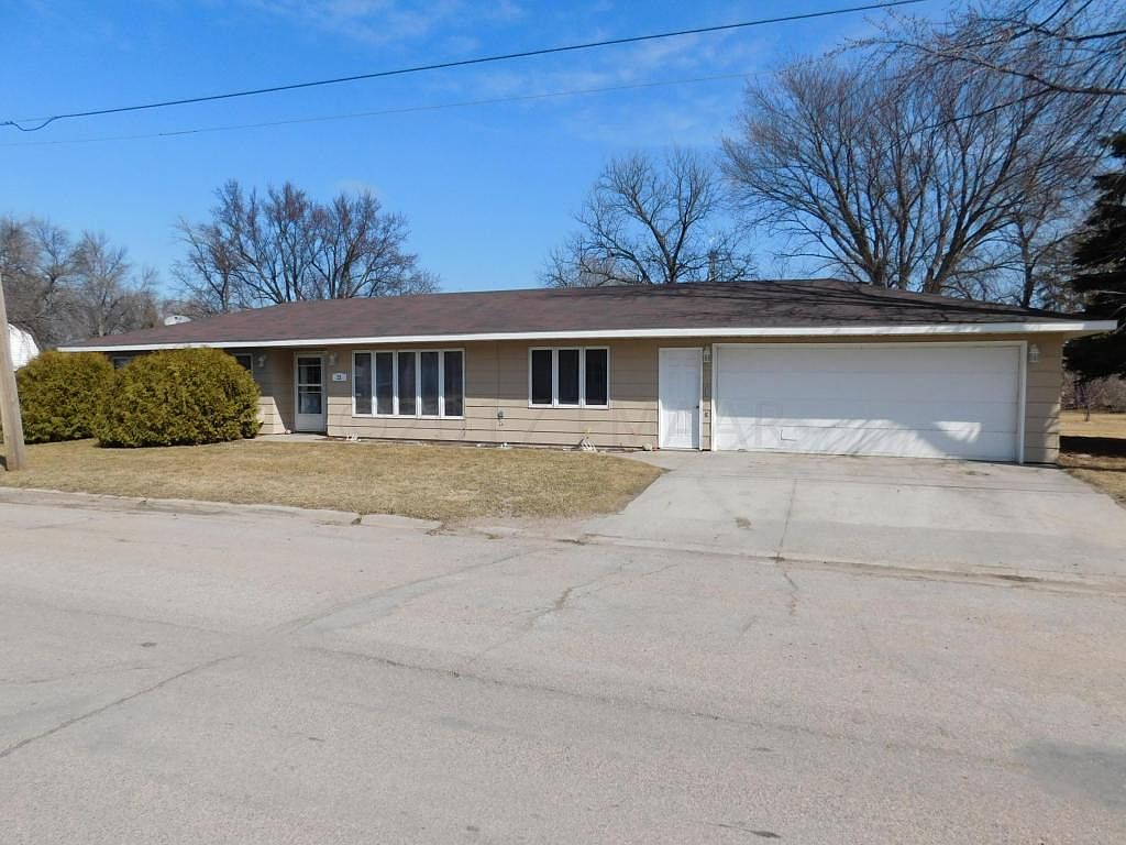 21 Holloway Ave, Sabin, MN 56580 Zillow