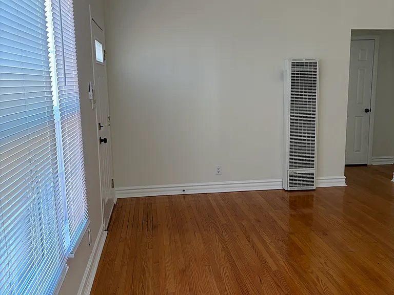 515 N Gardner St #515 — Photo 16