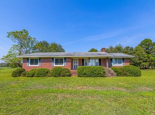 1460 Rocky Ridge Rd, Enoree, SC 29335