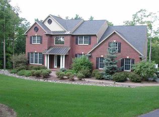 3 Tansy Ct, Wynantskill, NY 12198
