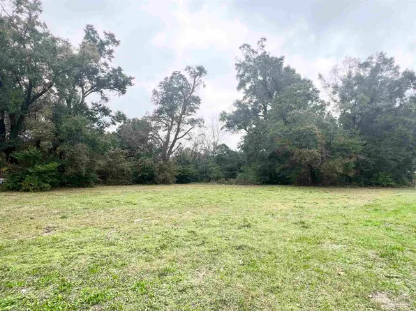 8600 Sonnyboy Ln, Pensacola, FL 32514