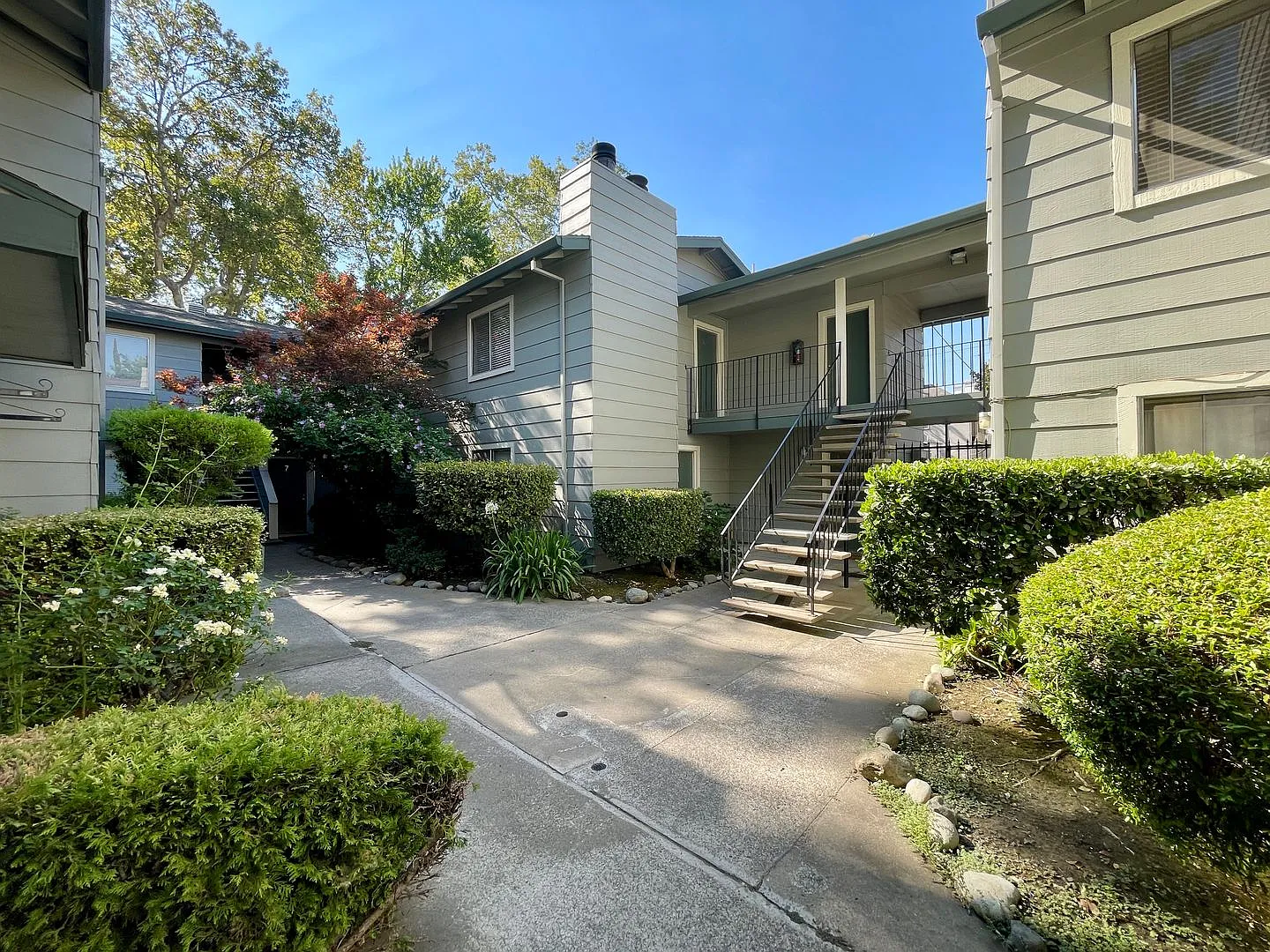 1324 G Street — Photo 2